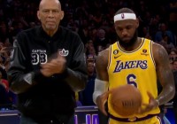 nba中场休息多长时间:NBA中场休息多长时间