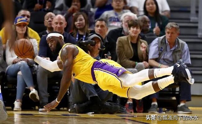 湖人队vs勇士队:nba湖人队vs勇士队