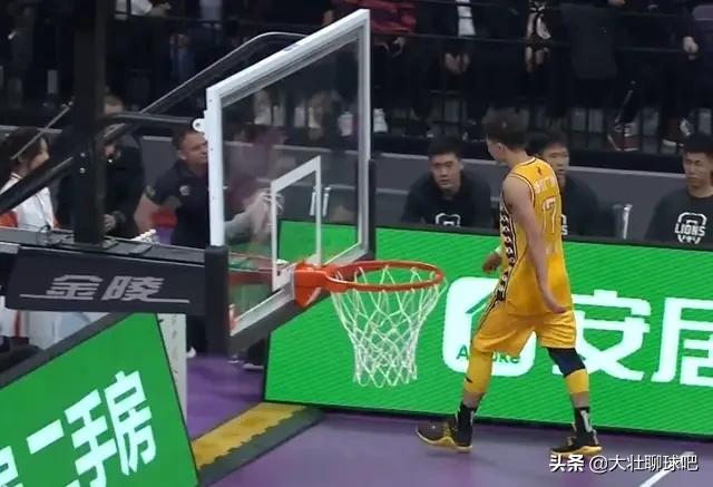 nba假摔:nba假摔视频集锦