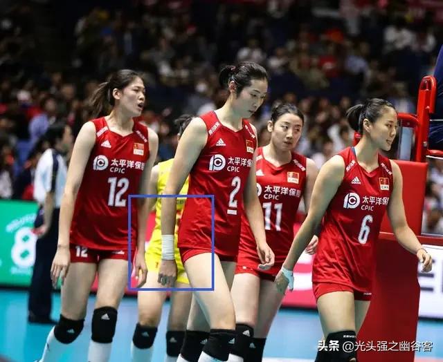 中国女排3-2击败巴西队:中国女排3-2击败巴西队视频