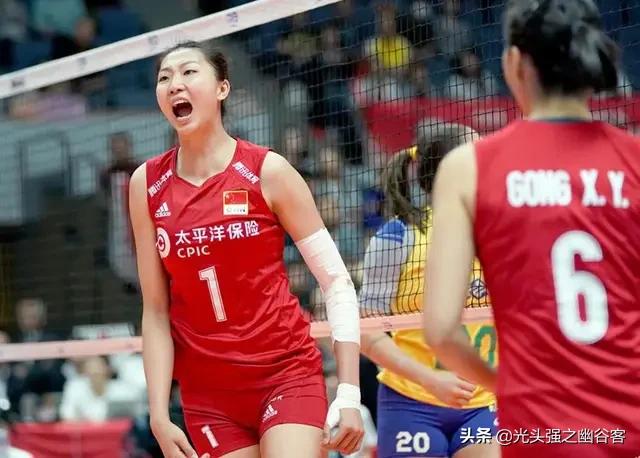 中国女排3-2击败巴西队:中国女排3-2击败巴西队视频