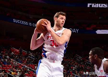 雄鹿队球员名单:nba雄鹿队球员名单